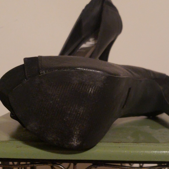 Ladies shoes - Picture 3 of 3